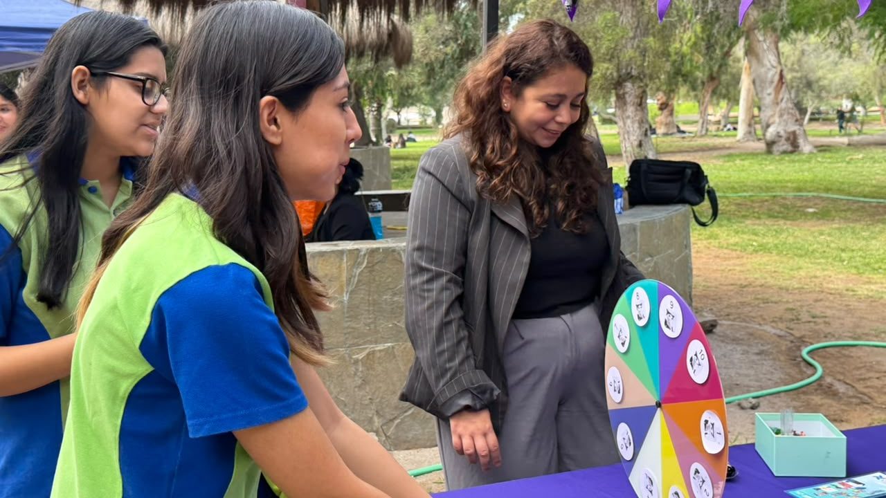 Feria Interescolar por la Vida y el Bienestar reunió a estudiantes de Arica en torno a la prevención y el cuidado de la salud mental